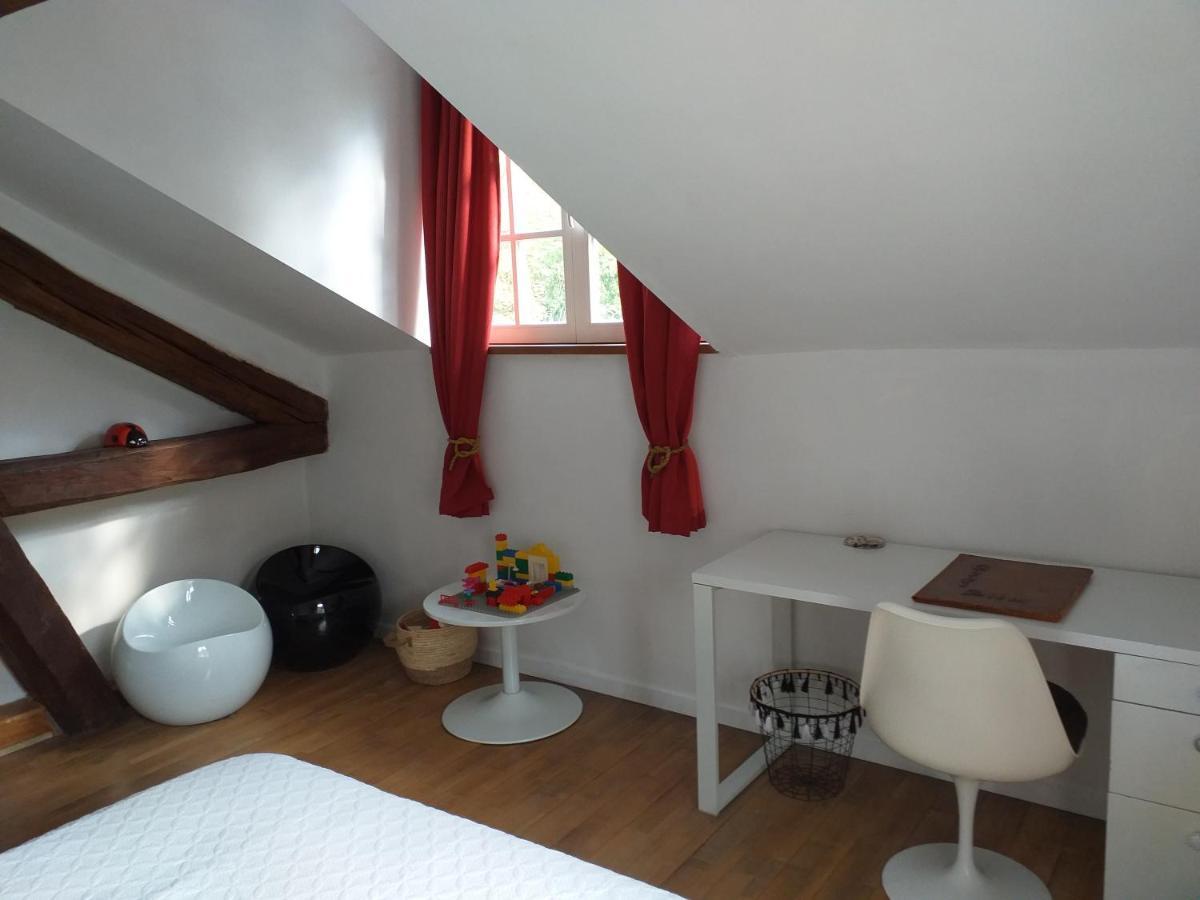 Maison de vacances, Gîte Le vieux Logis à Profondeville Esterno foto