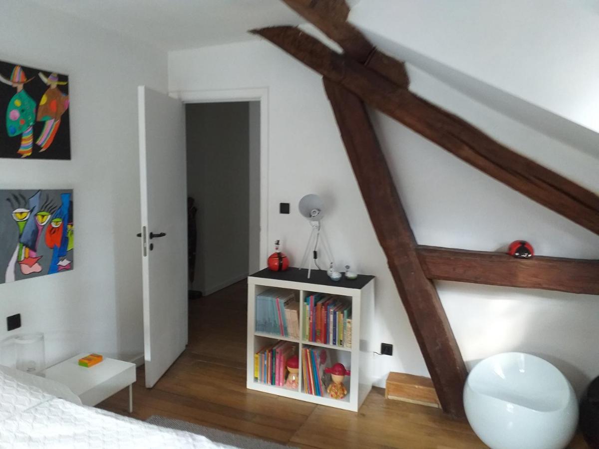 Maison de vacances, Gîte Le vieux Logis à Profondeville Esterno foto
